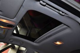 2012款一汽丰田普锐斯1.8L豪华先进版