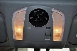 2012款一汽丰田普锐斯1.8L豪华先进版