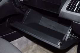 2012款一汽丰田普锐斯1.8L豪华先进版