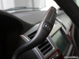 08款凯雷德内饰