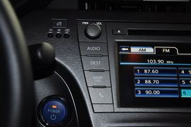 2012款一汽丰田普锐斯1.8L豪华先进版