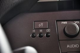 2012款一汽丰田普锐斯1.8L豪华先进版