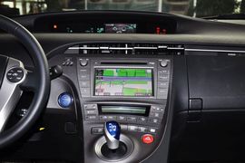 2012款一汽丰田普锐斯1.8L豪华先进版