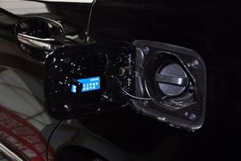 2011款丰田皇冠2.5L