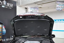 2011款丰田皇冠2.5L