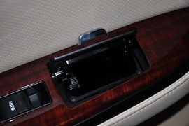 2011款丰田皇冠2.5L