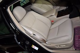 2011款丰田皇冠2.5L