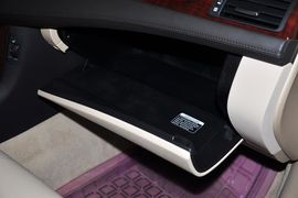 2011款丰田皇冠2.5L