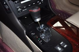 2011款丰田皇冠2.5L