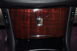 2011款丰田皇冠2.5L
