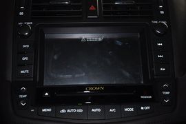 2011款丰田皇冠2.5L