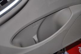 2011款一汽丰田卡罗拉1.6L
