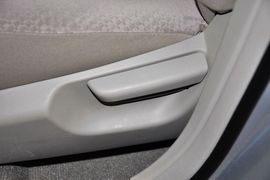2011款一汽丰田卡罗拉1.6L