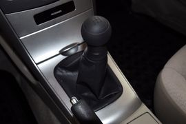 2011款一汽丰田卡罗拉1.6L