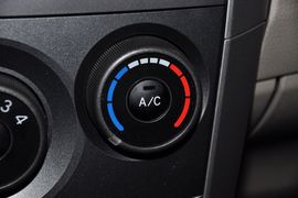 2011款一汽丰田卡罗拉1.6L