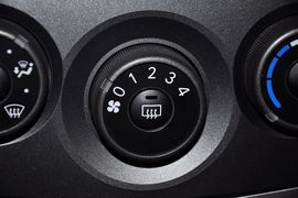 2011款一汽丰田卡罗拉1.6L