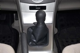 2011款一汽丰田卡罗拉1.6L