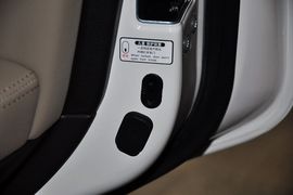 2010款丰田兰德酷路泽4.7L