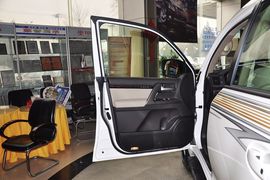 2010款丰田兰德酷路泽4.7L