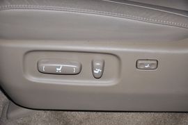 2010款丰田兰德酷路泽4.7L