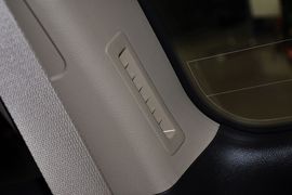 2010款丰田兰德酷路泽4.7L
