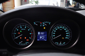 2010款丰田兰德酷路泽4.7L