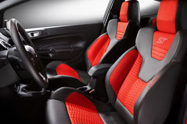 2013款福特Fiesta_ST官方图片