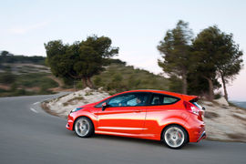 2013款福特Fiesta_ST官方图片