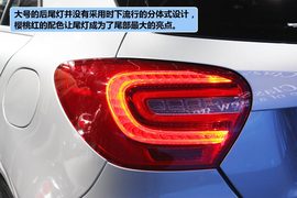 全新一代奔驰A级解码