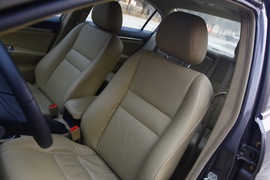 测试2012款长城腾翼C50