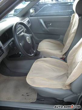 08款桑塔纳志俊