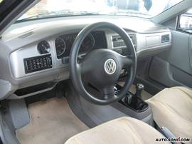 08款桑塔纳志俊