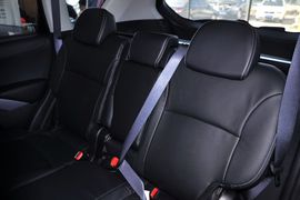 2012款三菱欧蓝德劲界3.0L豪华导航版