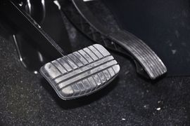 2012款三菱欧蓝德劲界3.0L豪华导航版