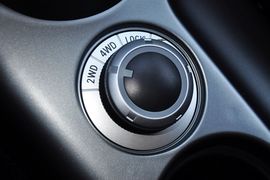 2012款三菱欧蓝德劲界3.0L豪华导航版