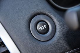 2012款三菱欧蓝德劲界3.0L豪华导航版