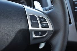 2012款三菱欧蓝德劲界3.0L豪华导航版