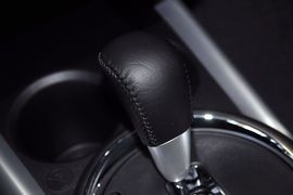 2012款三菱劲炫2.0L两驱导航炫逸版