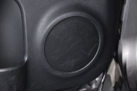 2012款东风日产奇骏2.5L