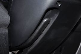 2012款东风日产奇骏2.5L