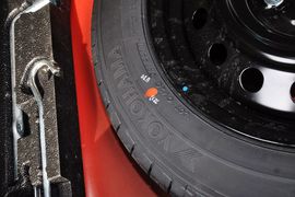 2012款长安铃木SX4锐骑1.8L手动运动型
