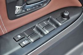 2012款长安铃木SX4锐骑1.8L手动运动型