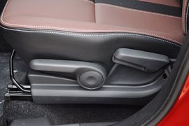 2012款长安铃木SX4锐骑1.8L手动运动型