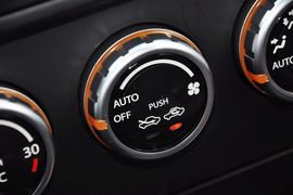 2012款长安铃木SX4锐骑1.8L手动运动型