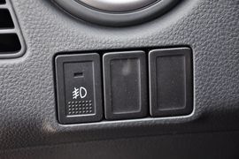 2012款长安铃木SX4锐骑1.8L手动运动型