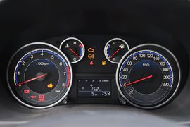 2012款长安铃木SX4锐骑1.8L手动运动型