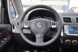 2012款长安铃木SX4锐骑1.8L手动运动型