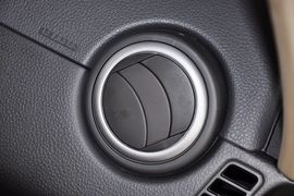 2011款长安铃木天语尚悦1.6L自动舒适型