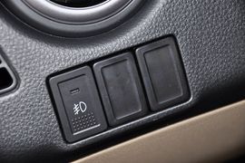 2011款长安铃木天语尚悦1.6L自动舒适型