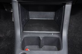 2011款长安铃木雨燕1.5L手动标准型
